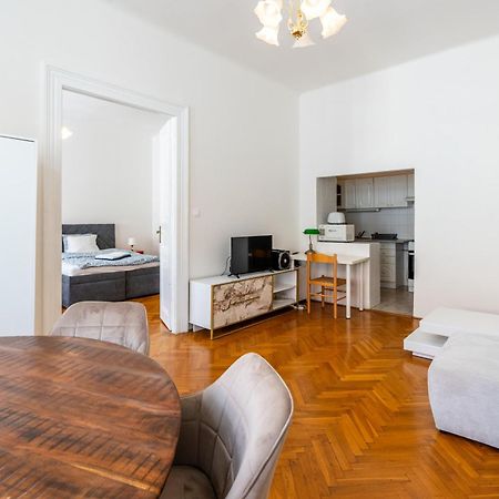Apartments Vezenska Prague Phòng bức ảnh