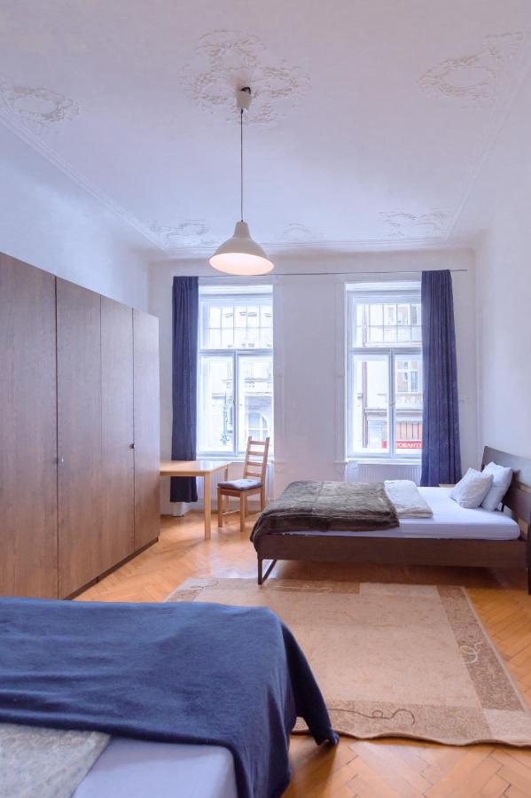 Apartments Vezenska Prague Ngoại thất bức ảnh