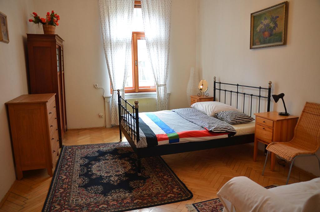 Apartments Vezenska Prague Phòng bức ảnh