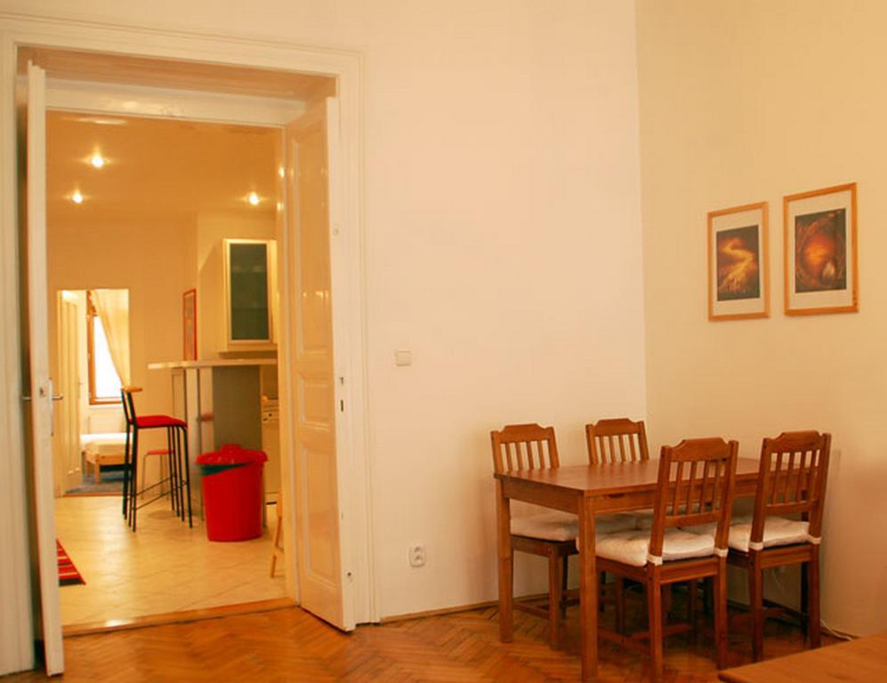 Apartments Vezenska Prague Phòng bức ảnh